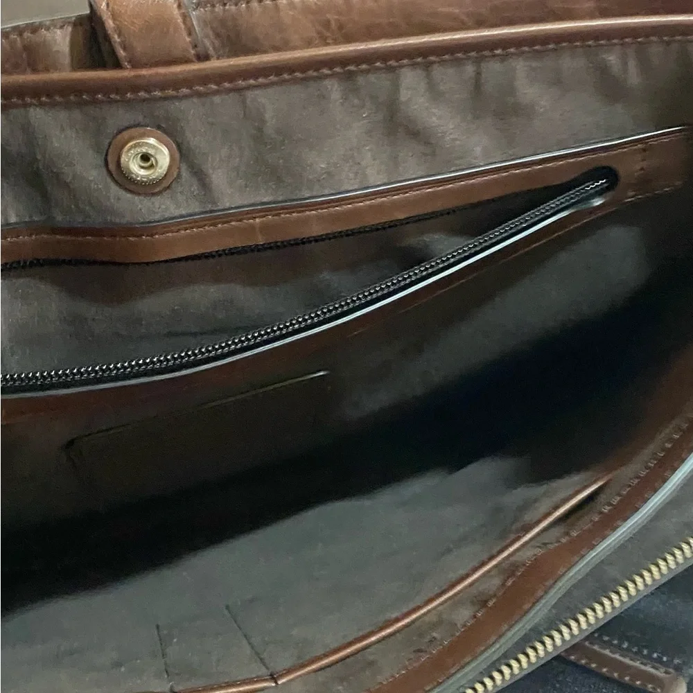 Coach vintage unisex briefcase/ messenger, Elegant Brown Leather crossbody bag